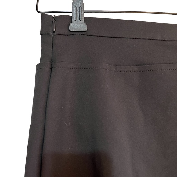 Akris punto slim fit slightly cropped dress pant, size S excellent condition - Picture 7 of 9